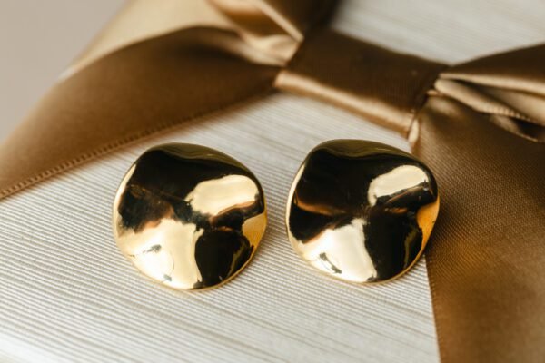Brinco Chapado Círculo Banhado Em Ouro 18K